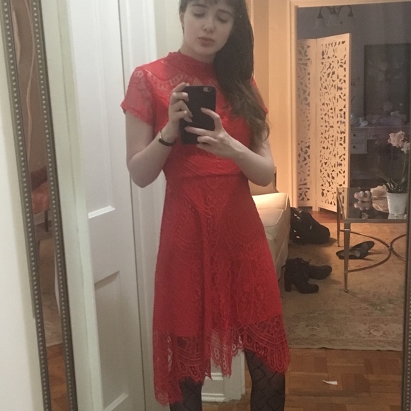 Red lace boho Francesca’s cocktail dress - Picture 2 of 7